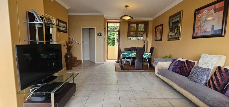 2 Bedroom Property for Sale in Durban North KwaZulu-Natal