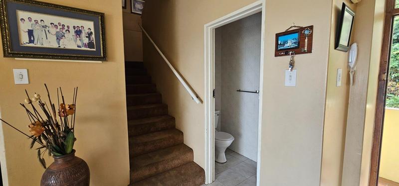 2 Bedroom Property for Sale in Durban North KwaZulu-Natal