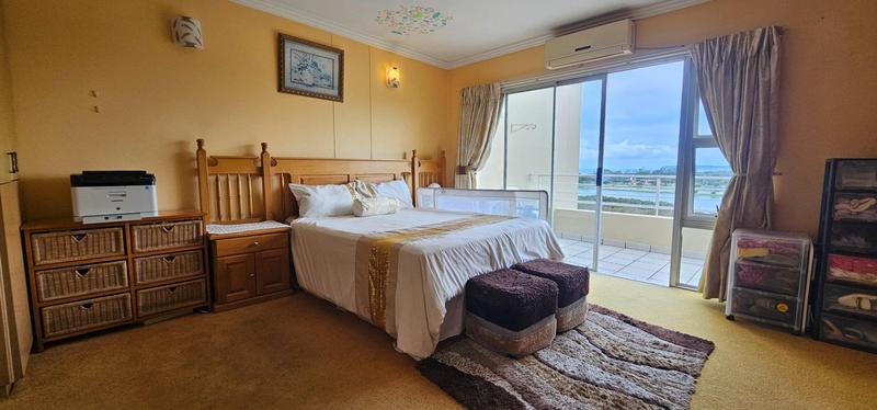 2 Bedroom Property for Sale in Durban North KwaZulu-Natal