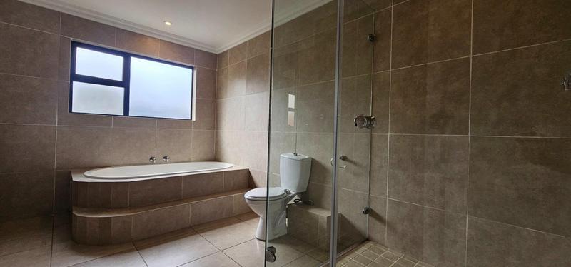 4 Bedroom Property for Sale in Point Waterfront KwaZulu-Natal