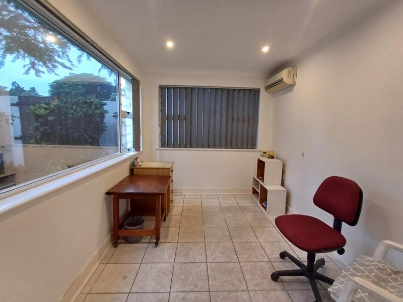 To Let 5 Bedroom Property for Rent in Durban North KwaZulu-Natal