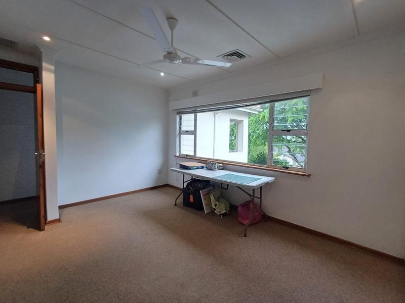 To Let 5 Bedroom Property for Rent in Durban North KwaZulu-Natal