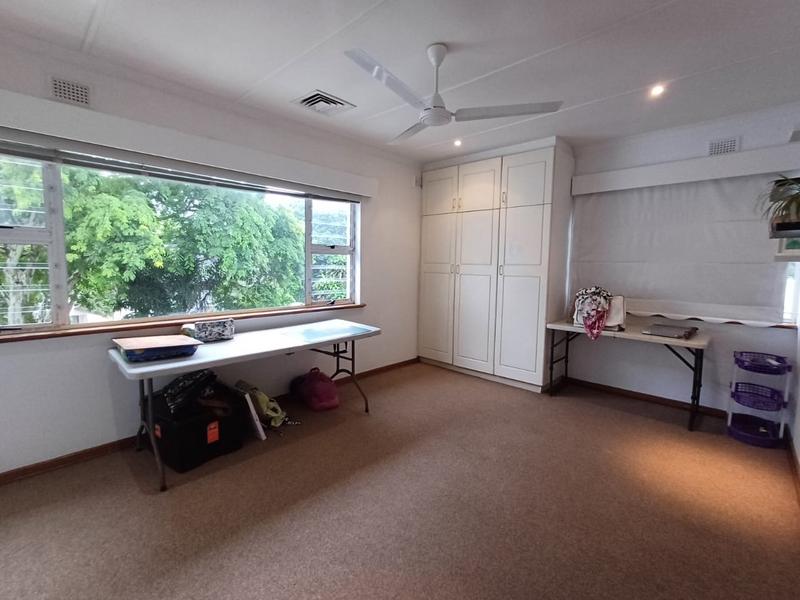 To Let 5 Bedroom Property for Rent in Durban North KwaZulu-Natal