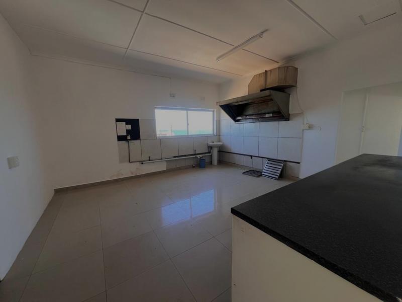 Commercial Property for Sale in Lawrence Rocks KwaZulu-Natal