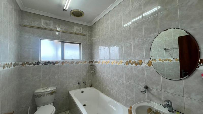 12 Bedroom Property for Sale in Parkgate KwaZulu-Natal