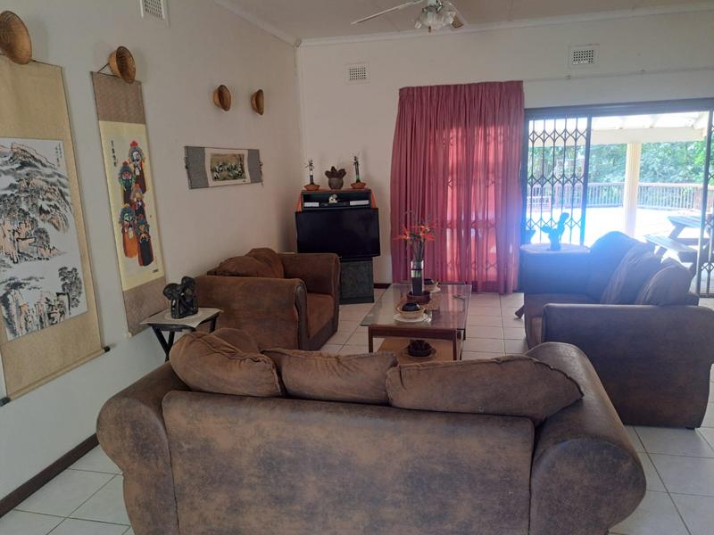 7 Bedroom Property for Sale in Umtentweni KwaZulu-Natal
