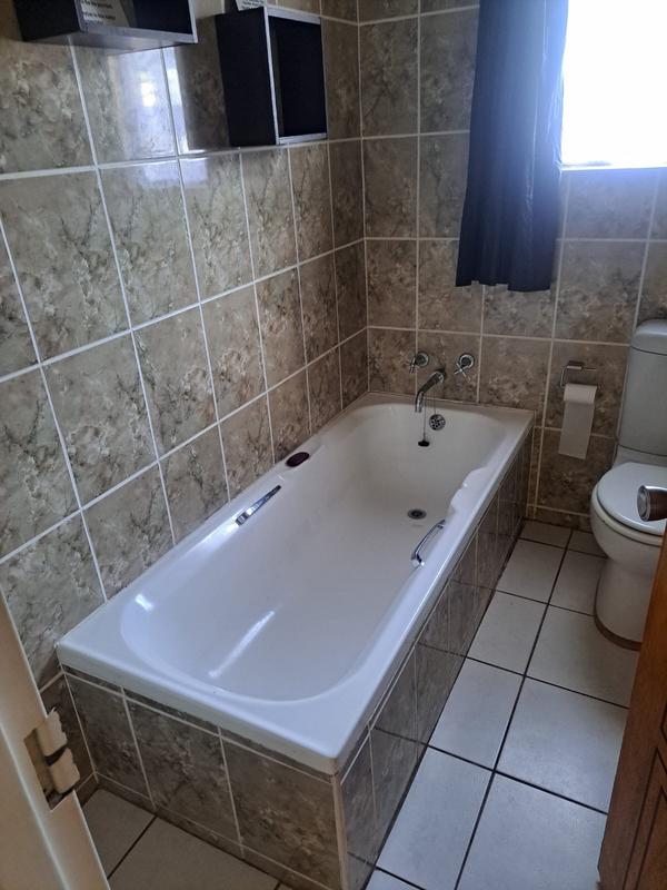 7 Bedroom Property for Sale in Umtentweni KwaZulu-Natal