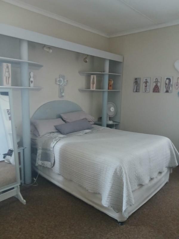 3 Bedroom Property for Sale in Drakensview KwaZulu-Natal