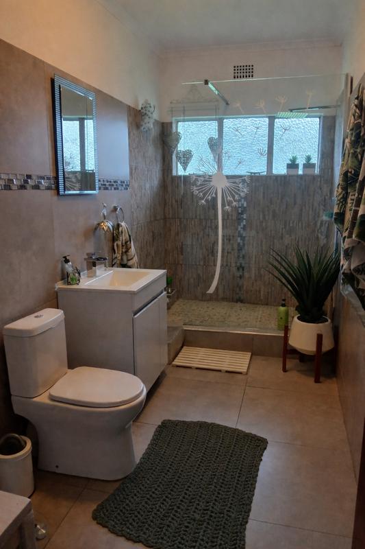 3 Bedroom Property for Sale in Drakensview KwaZulu-Natal