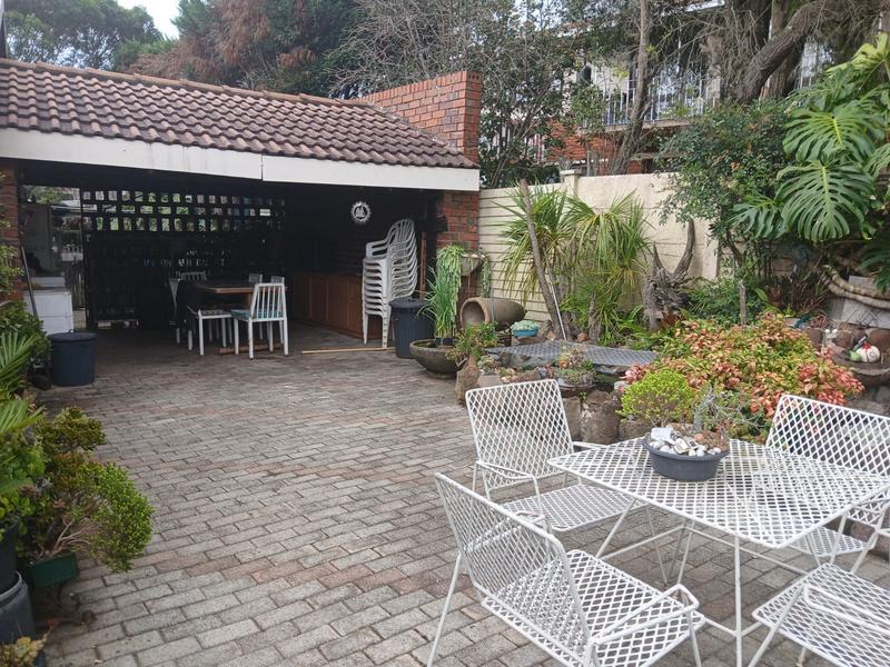 3 Bedroom Property for Sale in Drakensview KwaZulu-Natal