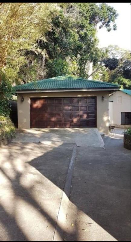 To Let 3 Bedroom Property for Rent in Umtentweni KwaZulu-Natal