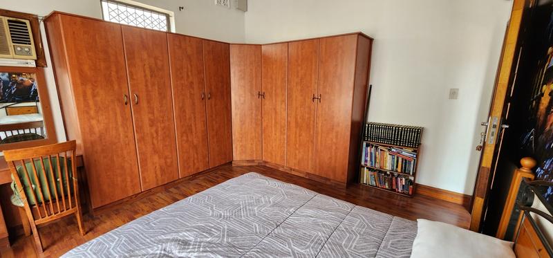 6 Bedroom Property for Sale in Glenwood KwaZulu-Natal