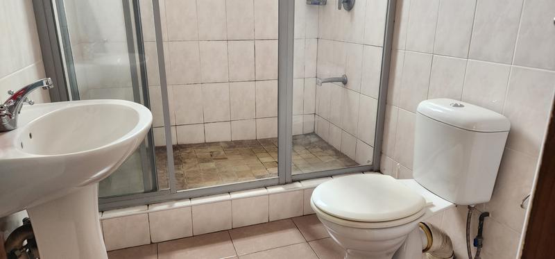 6 Bedroom Property for Sale in Glenwood KwaZulu-Natal