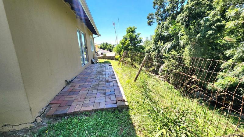3 Bedroom Property for Sale in Mount Vernon KwaZulu-Natal