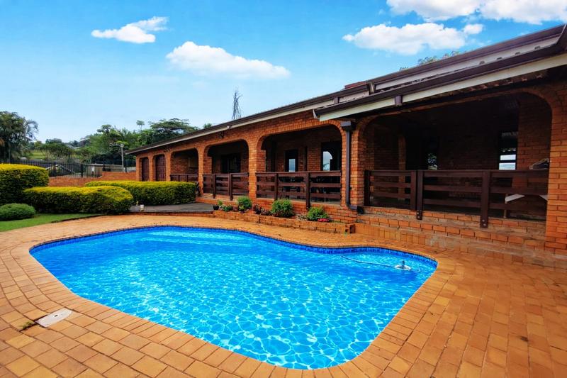 6 Bedroom Property for Sale in Kingston Park KwaZulu-Natal