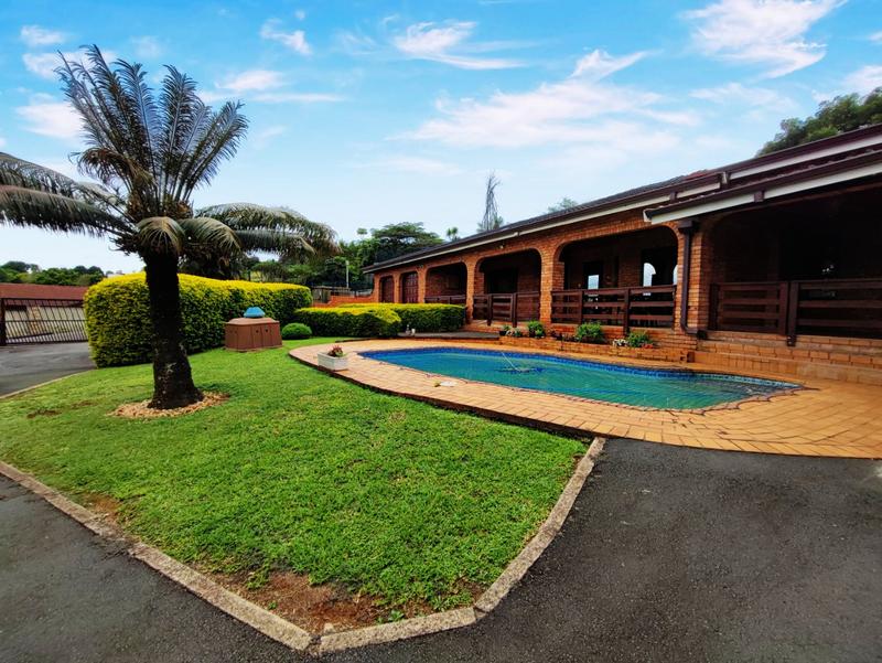 6 Bedroom Property for Sale in Kingston Park KwaZulu-Natal