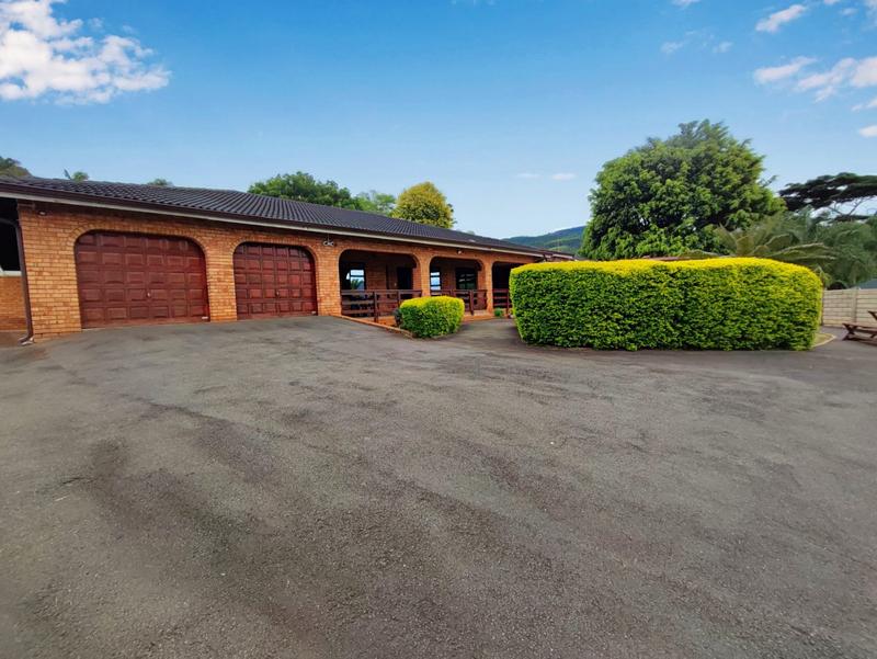 6 Bedroom Property for Sale in Kingston Park KwaZulu-Natal