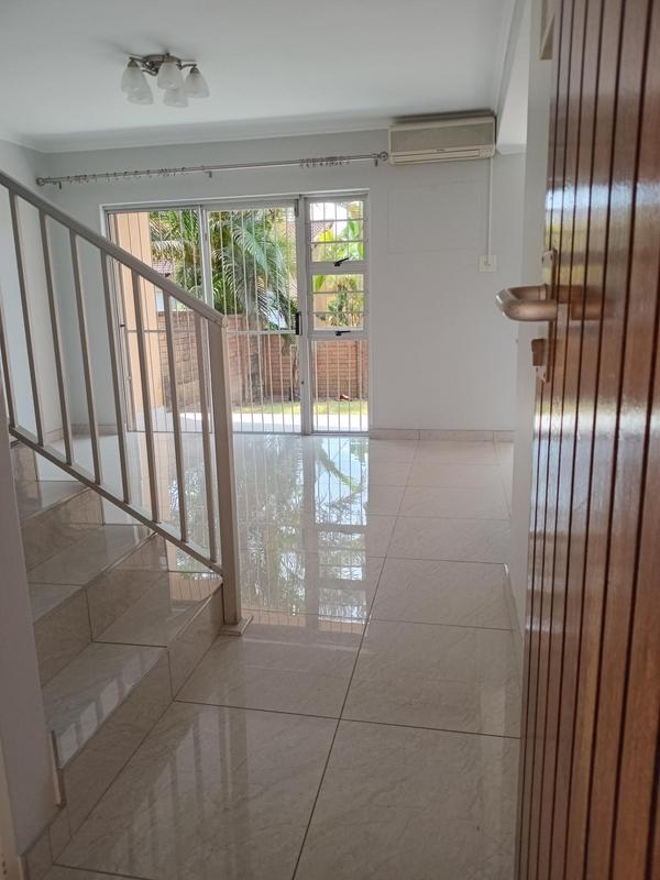 1 Bedroom Property for Sale in Meer En See KwaZulu-Natal