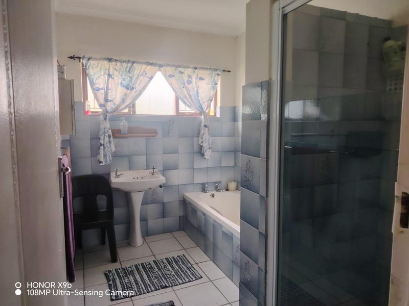 3 Bedroom Property for Sale in Northdene KwaZulu-Natal