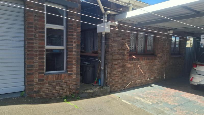 To Let 2 Bedroom Property for Rent in Bayview KwaZulu-Natal