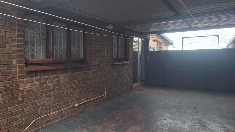 To Let 2 Bedroom Property for Rent in Bayview KwaZulu-Natal