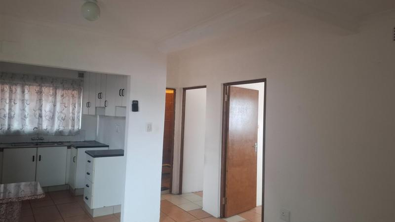 To Let 2 Bedroom Property for Rent in Bayview KwaZulu-Natal
