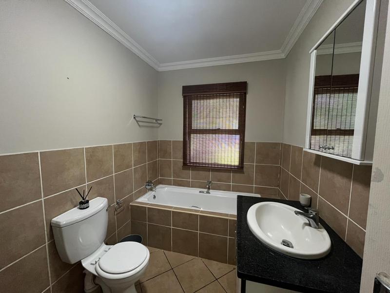 To Let 3 Bedroom Property for Rent in Zini River Estate KwaZulu-Natal