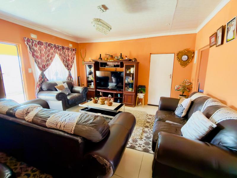 4 Bedroom Property for Sale in Inanda Glebe KwaZulu-Natal