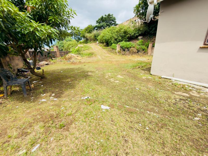 3 Bedroom Property for Sale in Umlazi KwaZulu-Natal