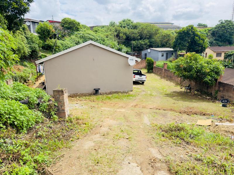 3 Bedroom Property for Sale in Umlazi KwaZulu-Natal