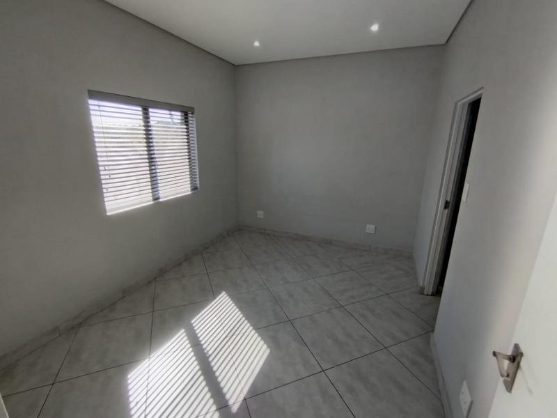 To Let 2 Bedroom Property for Rent in Park Hill KwaZulu-Natal