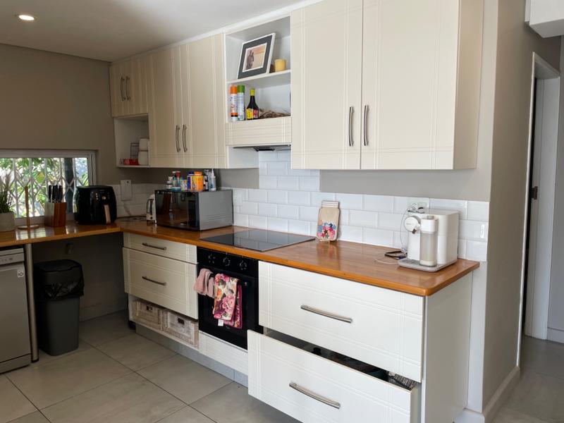 2 Bedroom Property for Sale in Umhlanga KwaZulu-Natal