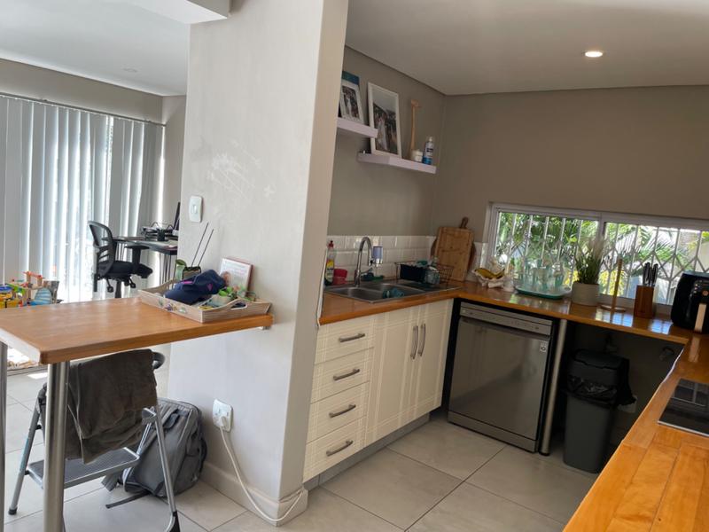 2 Bedroom Property for Sale in Umhlanga KwaZulu-Natal