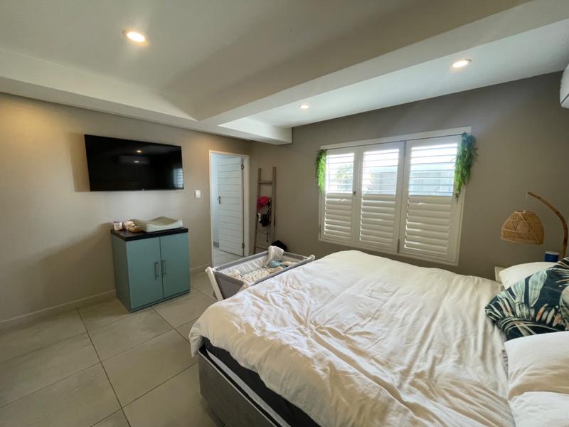 2 Bedroom Property for Sale in Umhlanga KwaZulu-Natal