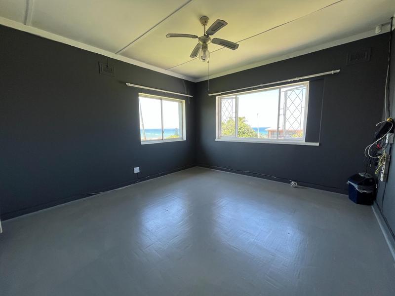 2 Bedroom Property for Sale in St Michaels On Sea KwaZulu-Natal