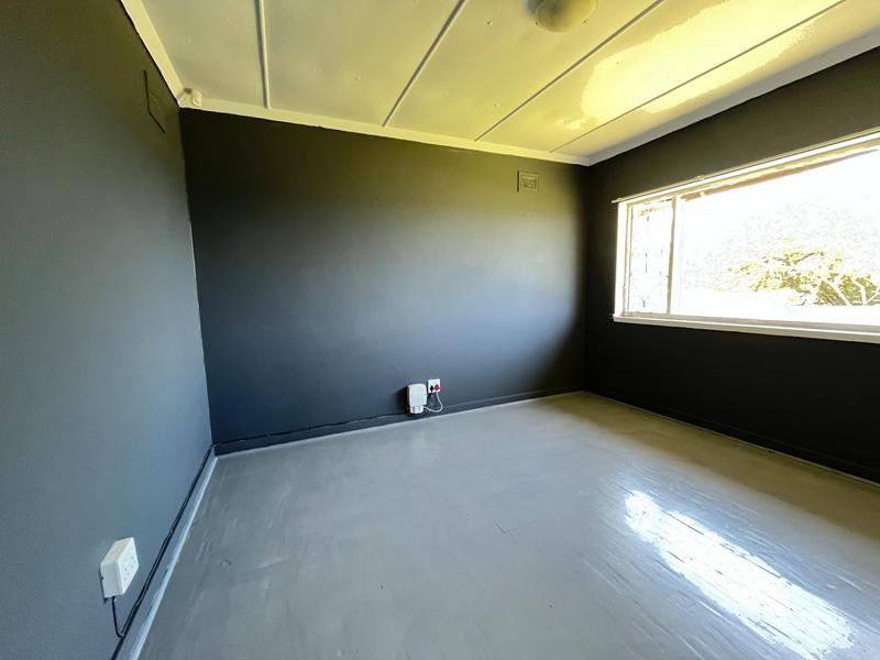 2 Bedroom Property for Sale in St Michaels On Sea KwaZulu-Natal