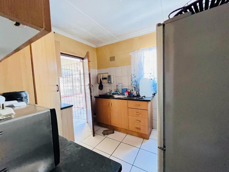 2 Bedroom Property for Sale in Esikhawini KwaZulu-Natal