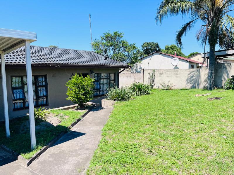 2 Bedroom Property for Sale in Esikhawini KwaZulu-Natal