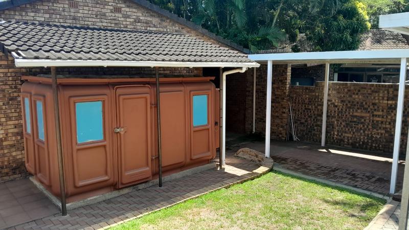 4 Bedroom Property for Sale in Meer En See KwaZulu-Natal