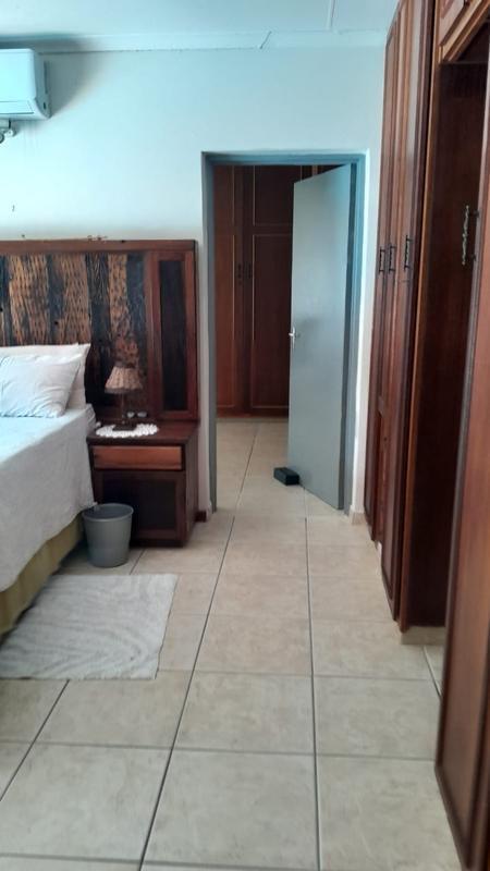 4 Bedroom Property for Sale in Meer En See KwaZulu-Natal