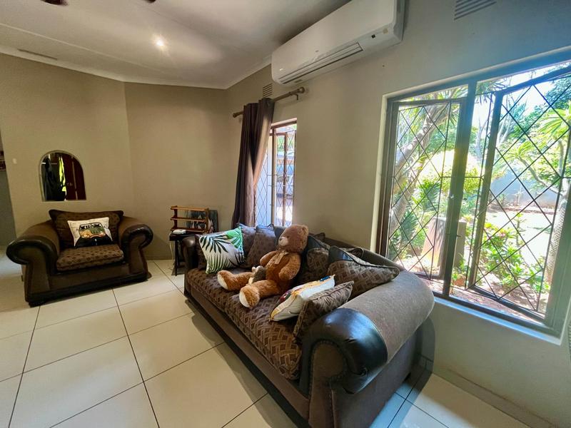 To Let 4 Bedroom Property for Rent in Mtunzini KwaZulu-Natal