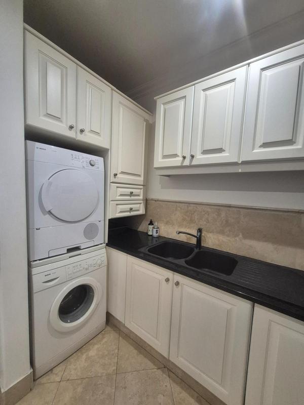 To Let 2 Bedroom Property for Rent in Umhlanga Rocks KwaZulu-Natal