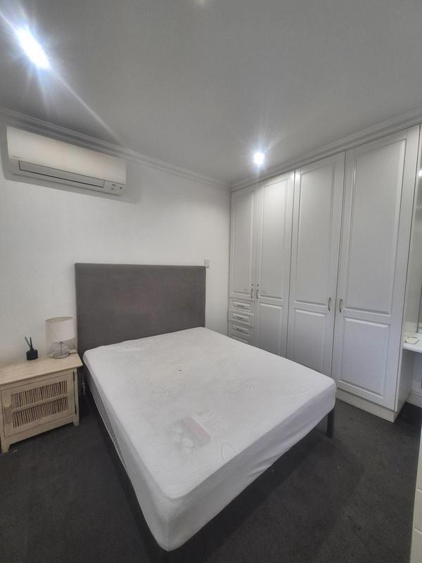 To Let 2 Bedroom Property for Rent in Umhlanga Rocks KwaZulu-Natal