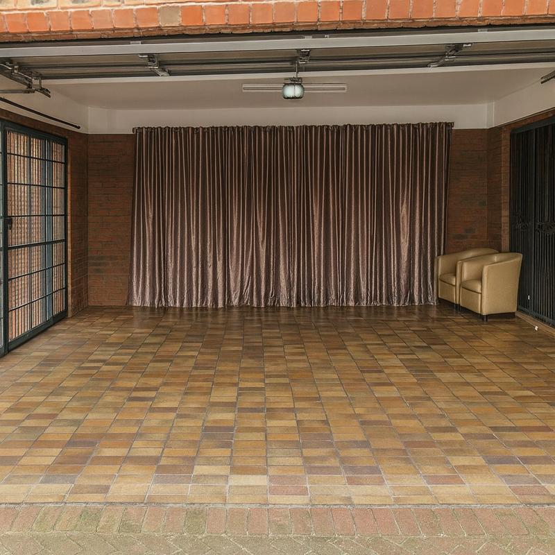 4 Bedroom Property for Sale in Avoca KwaZulu-Natal