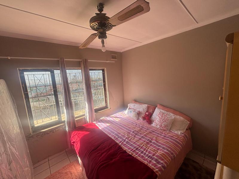 4 Bedroom Property for Sale in Glenmore KwaZulu-Natal