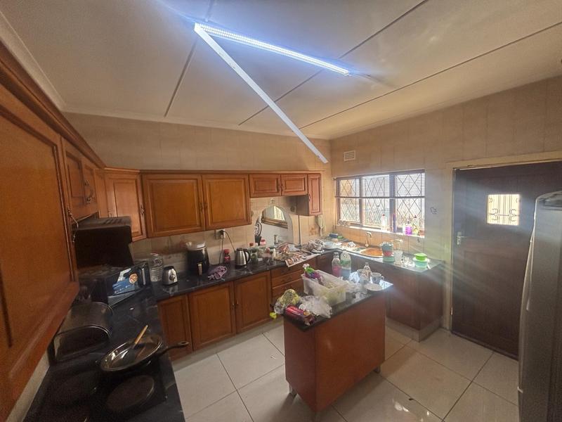 4 Bedroom Property for Sale in Glenmore KwaZulu-Natal