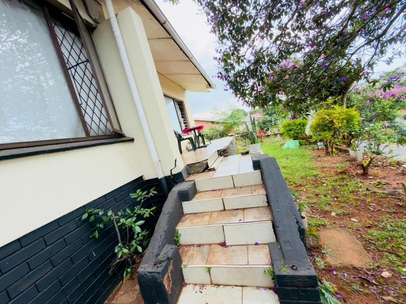 3 Bedroom Property for Sale in Montclair KwaZulu-Natal