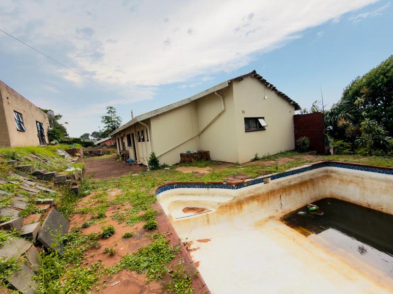 3 Bedroom Property for Sale in Montclair KwaZulu-Natal