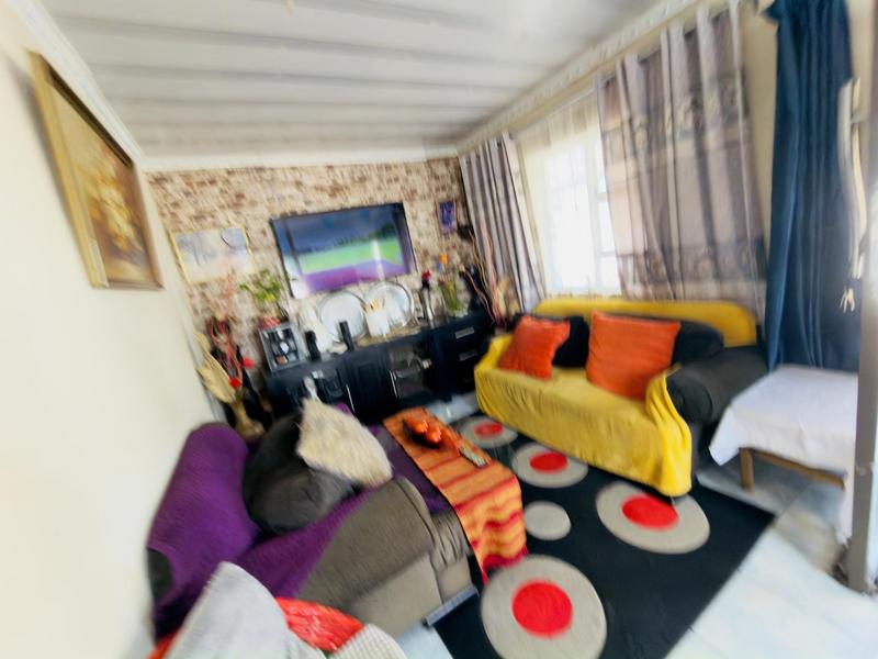 2 Bedroom Property for Sale in Kwamakhutha KwaZulu-Natal