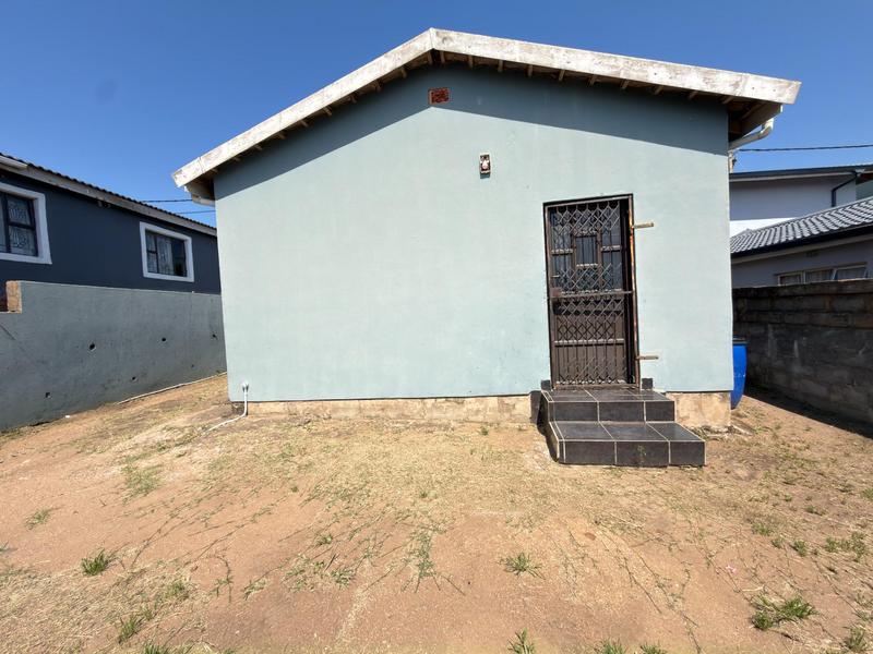 2 Bedroom Property for Sale in Lovu KwaZulu-Natal
